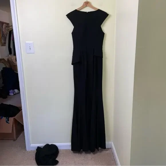 Black Halo Eve Wren V-Neck Peplum Gown in Black SIZE 4 - Picture 9 of 14